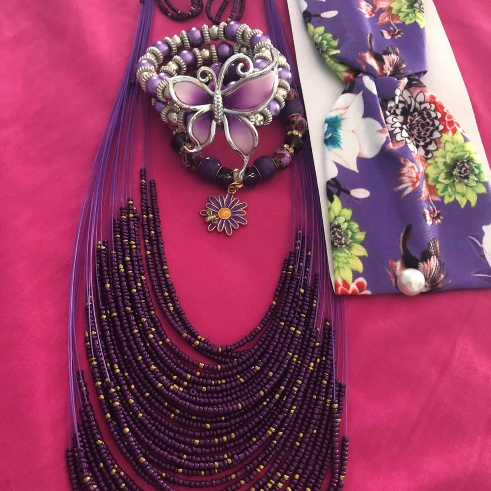 Neckless sets 4 colors
